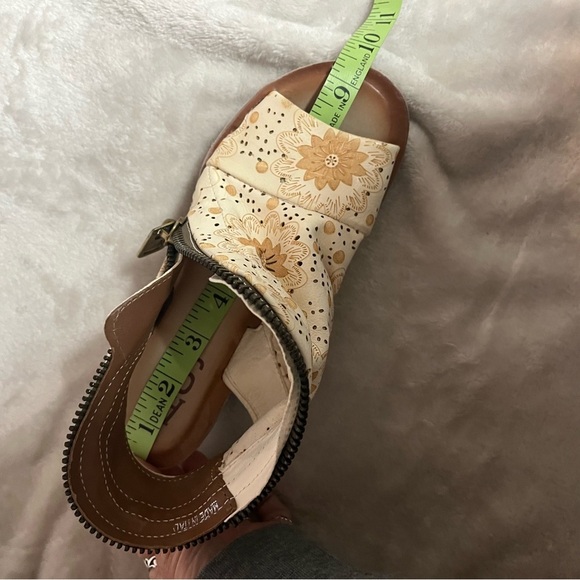 A.S.98 Leather Milk Peep Toe Wedge Espadrilles Sandal - Picture 16 of 16